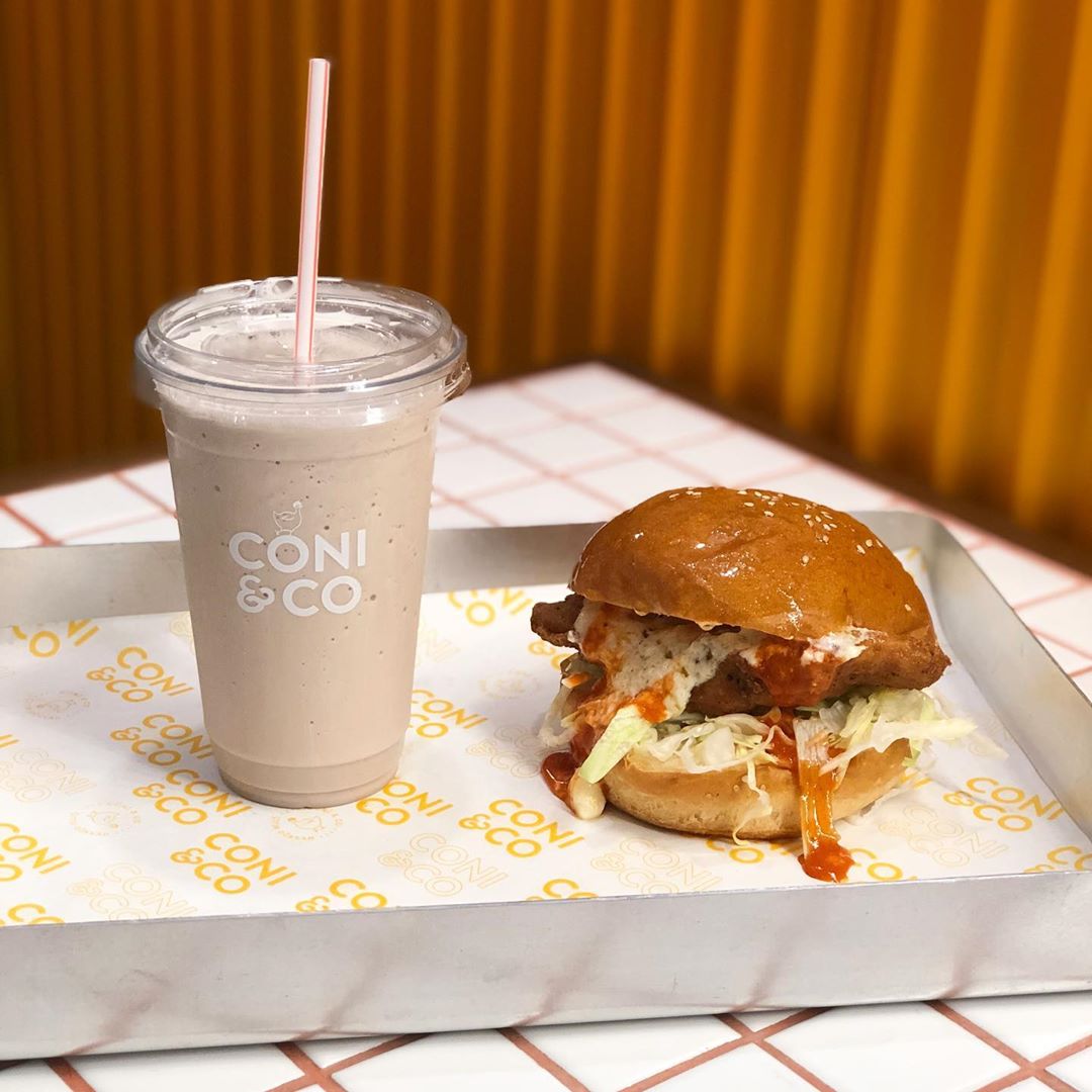 CONI & CO burger